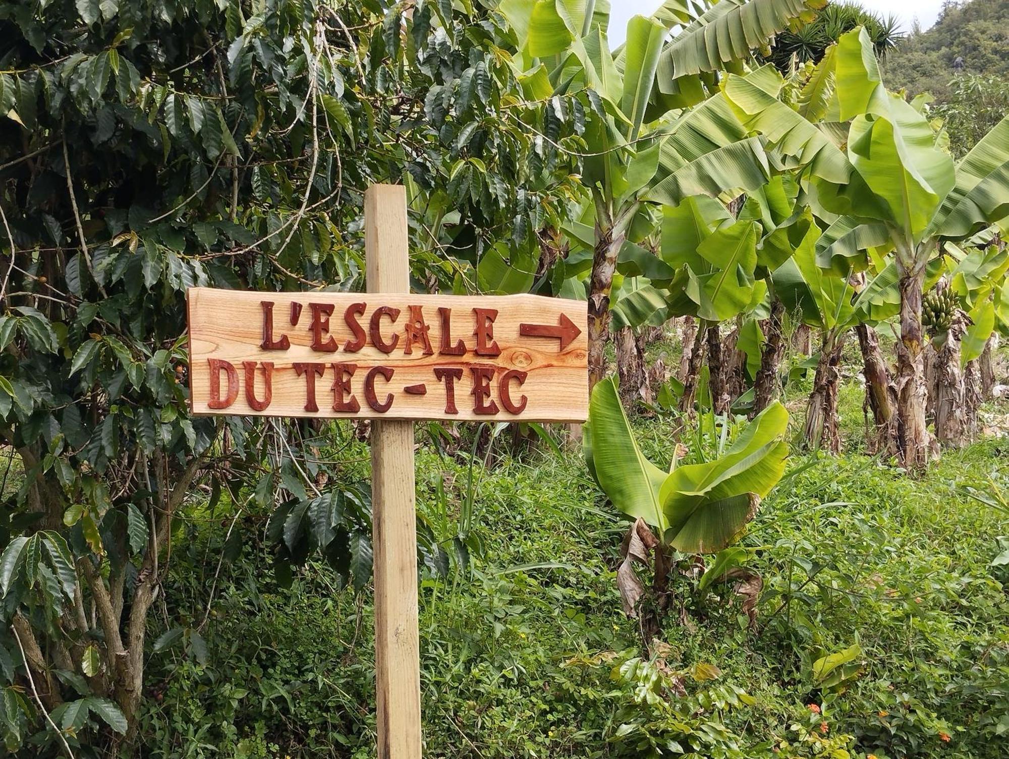 L'Escale Du Tec-Tec Villa ซาลาซี ภายนอก รูปภาพ